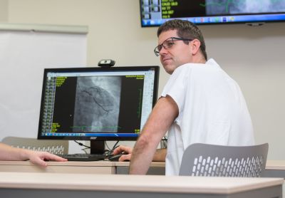 Covid infarkt nezastaví, varují odborníci z Kardiologického centra AGEL v Pardubicích